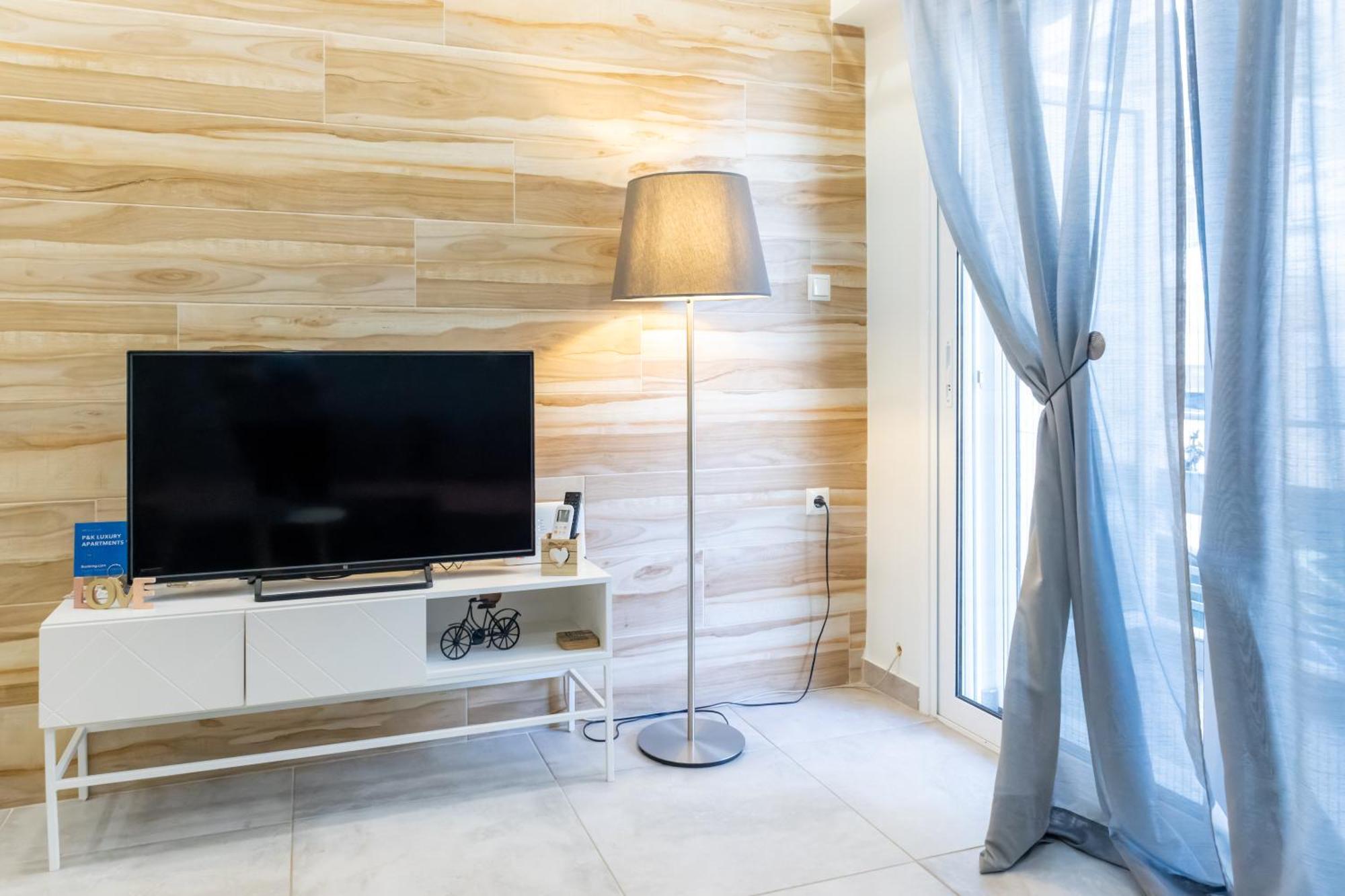 P&K Luxury Apartments 1 กาลามาตา ภายนอก รูปภาพ
